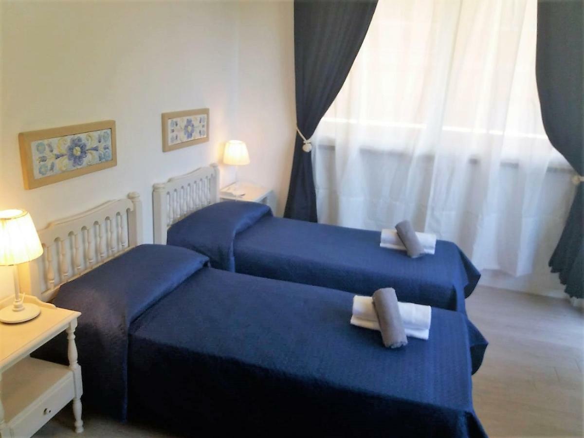 Vatican Flowers V Apartamento *