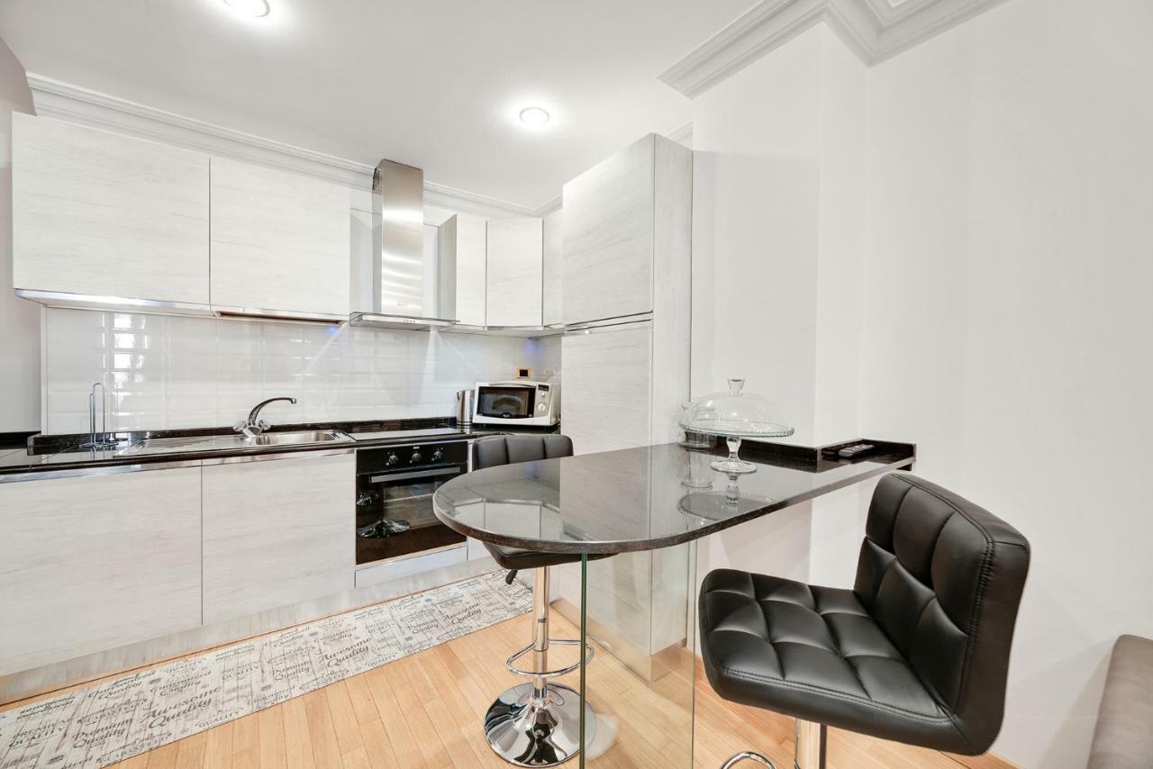 Peroni 8 Pax Brand New Apartment