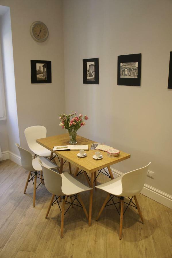Bed and breakfast Roman Suite Guest House Roma