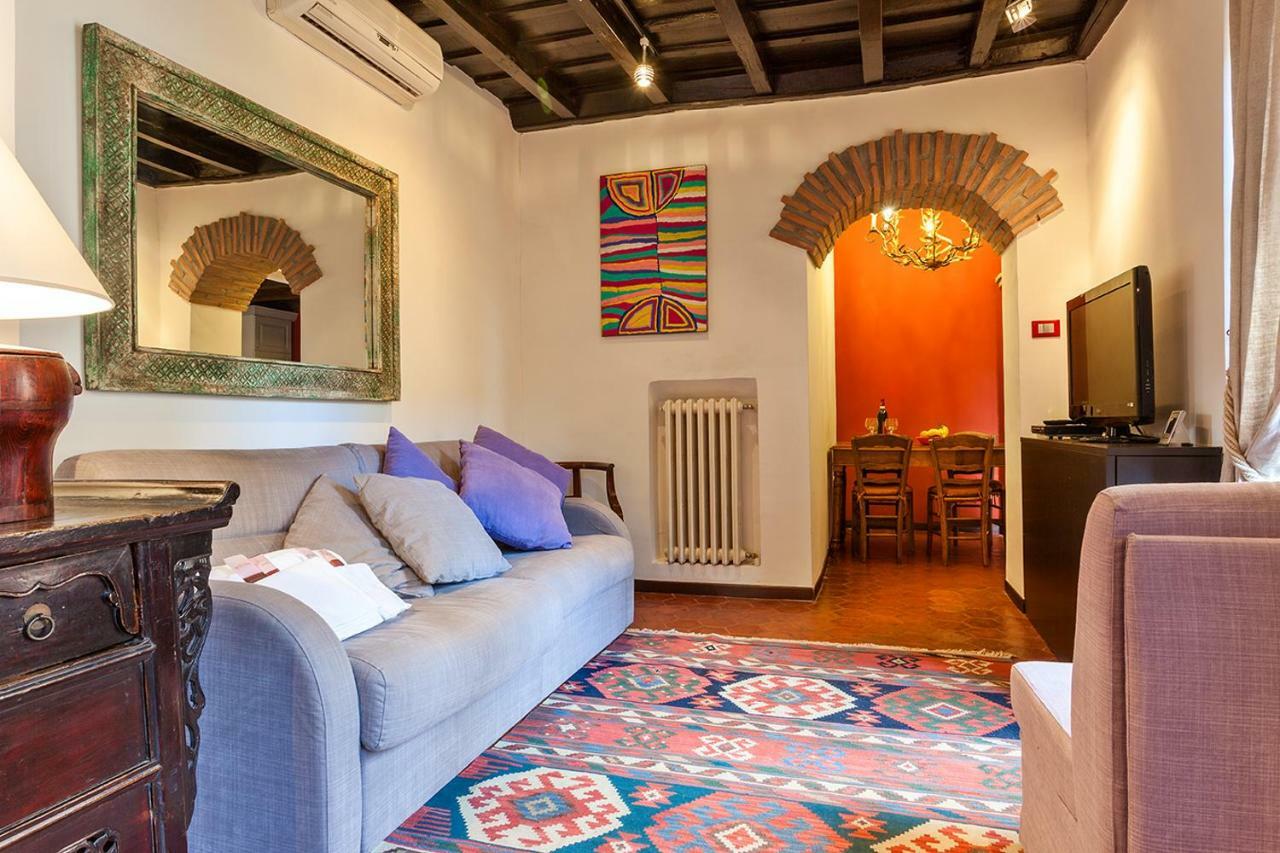Charming Roman Holidays In Trastevere Rome