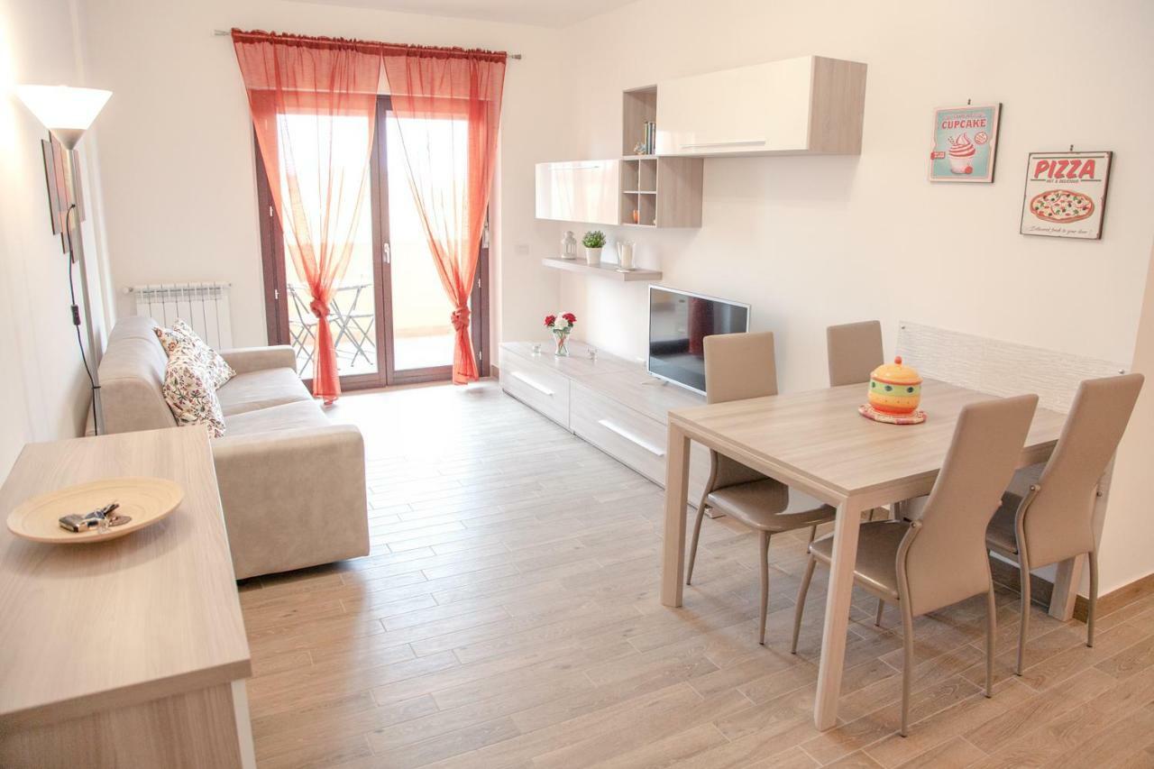 L'aria Di Casa * Roma