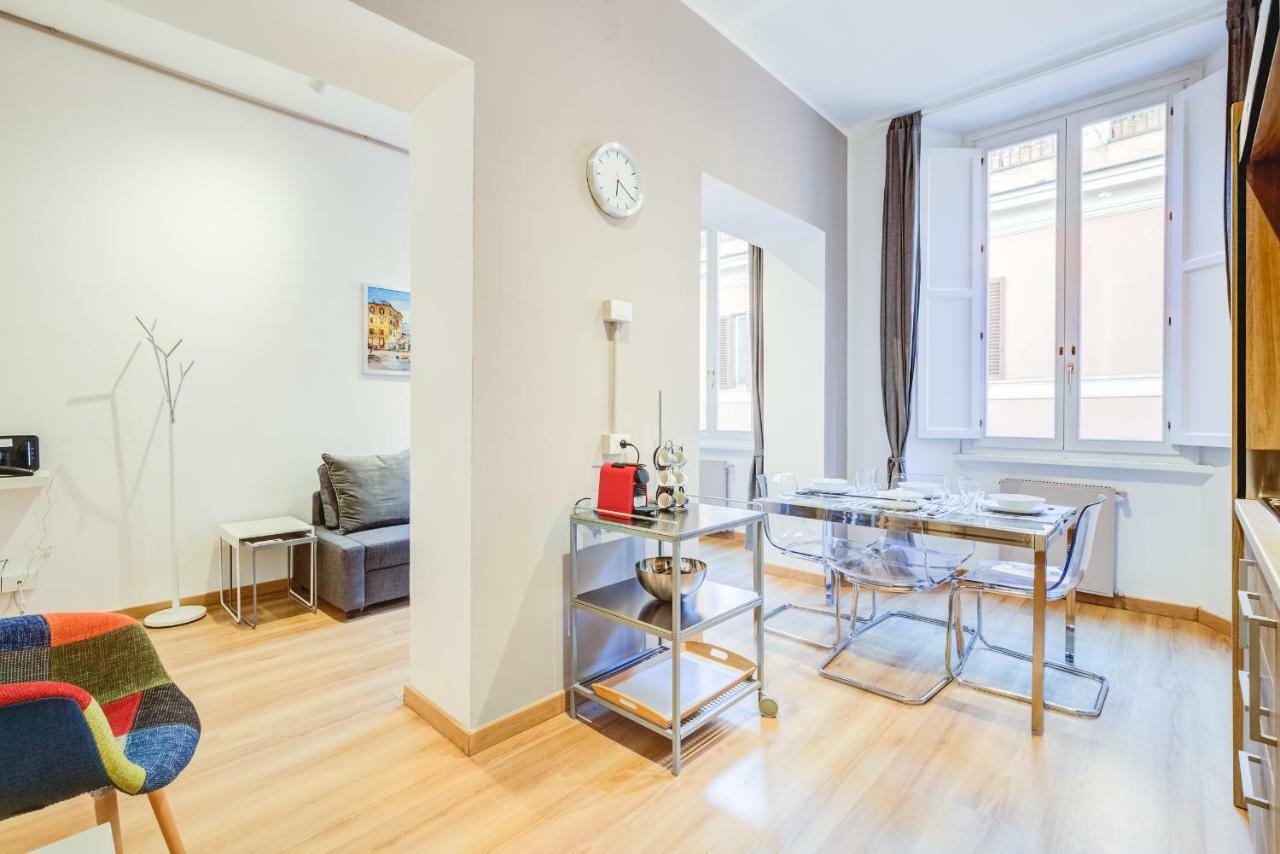 Spanish Steps Luxury Apartamento *