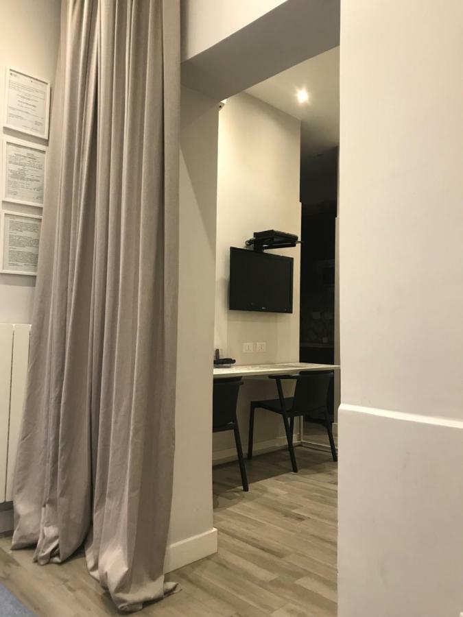 Studio * Roma