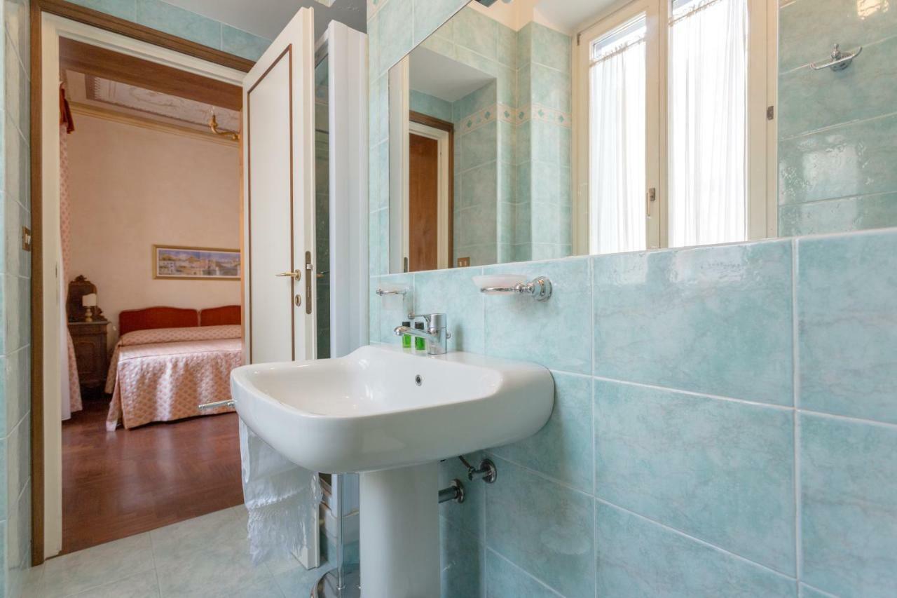 Vittoria Street Charming * Rom