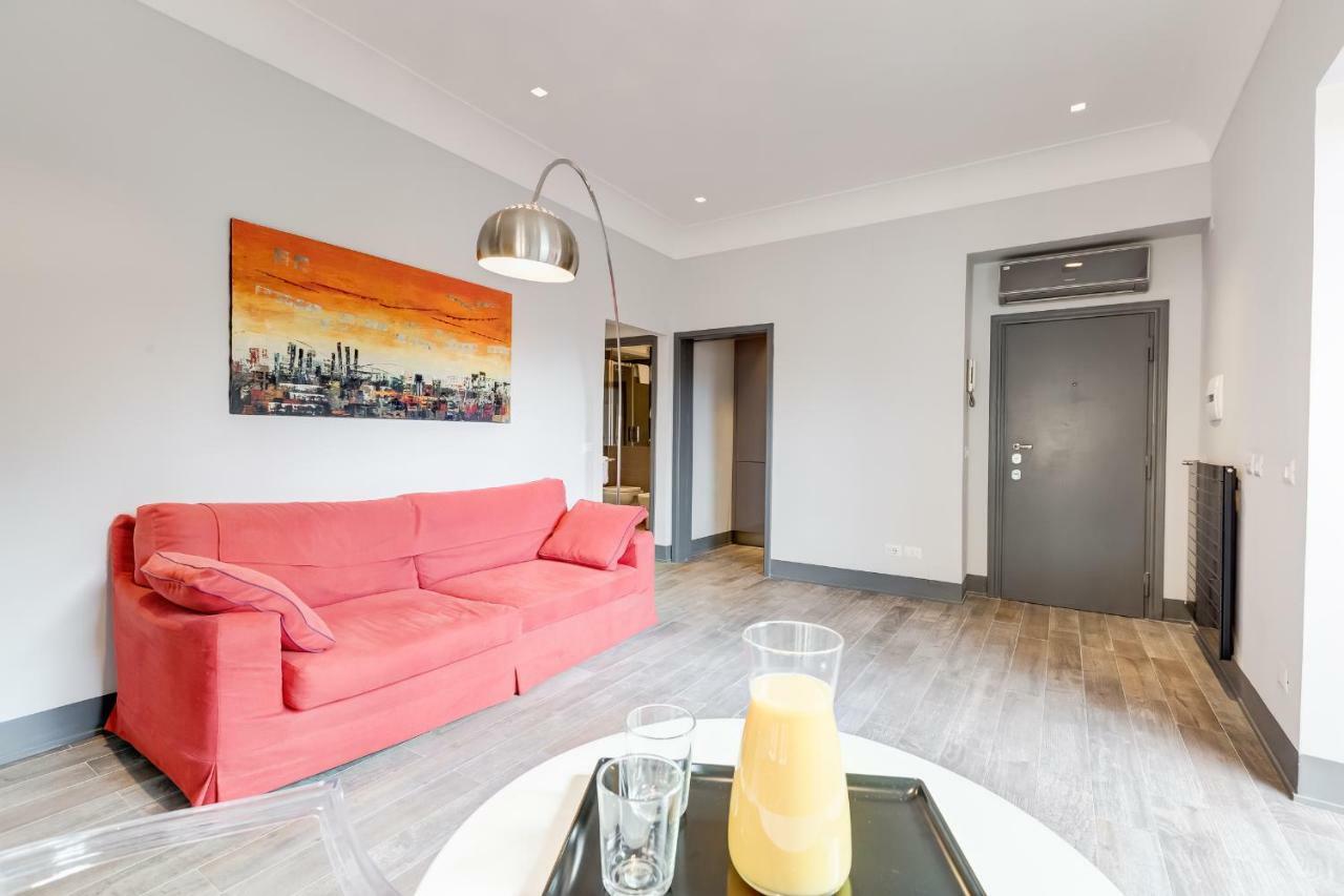Trevi Area Penthouse Appartamento Roma