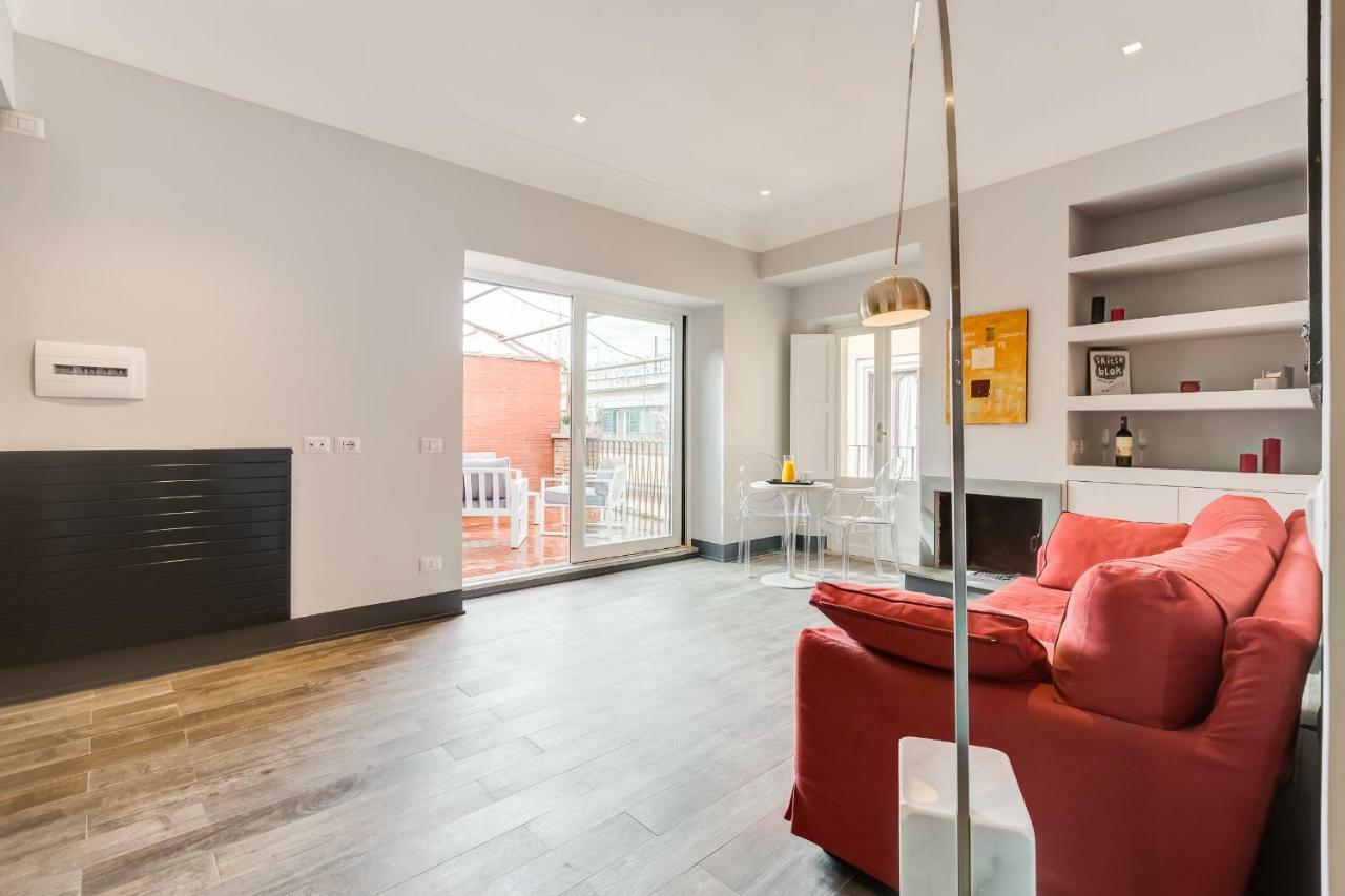 Trevi Area Penthouse Appartamento Roma