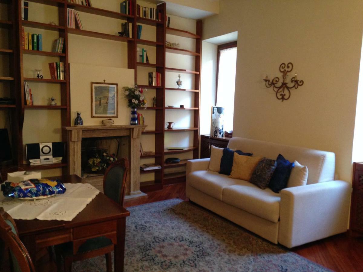 Apartment A Casa Di Zia Lola