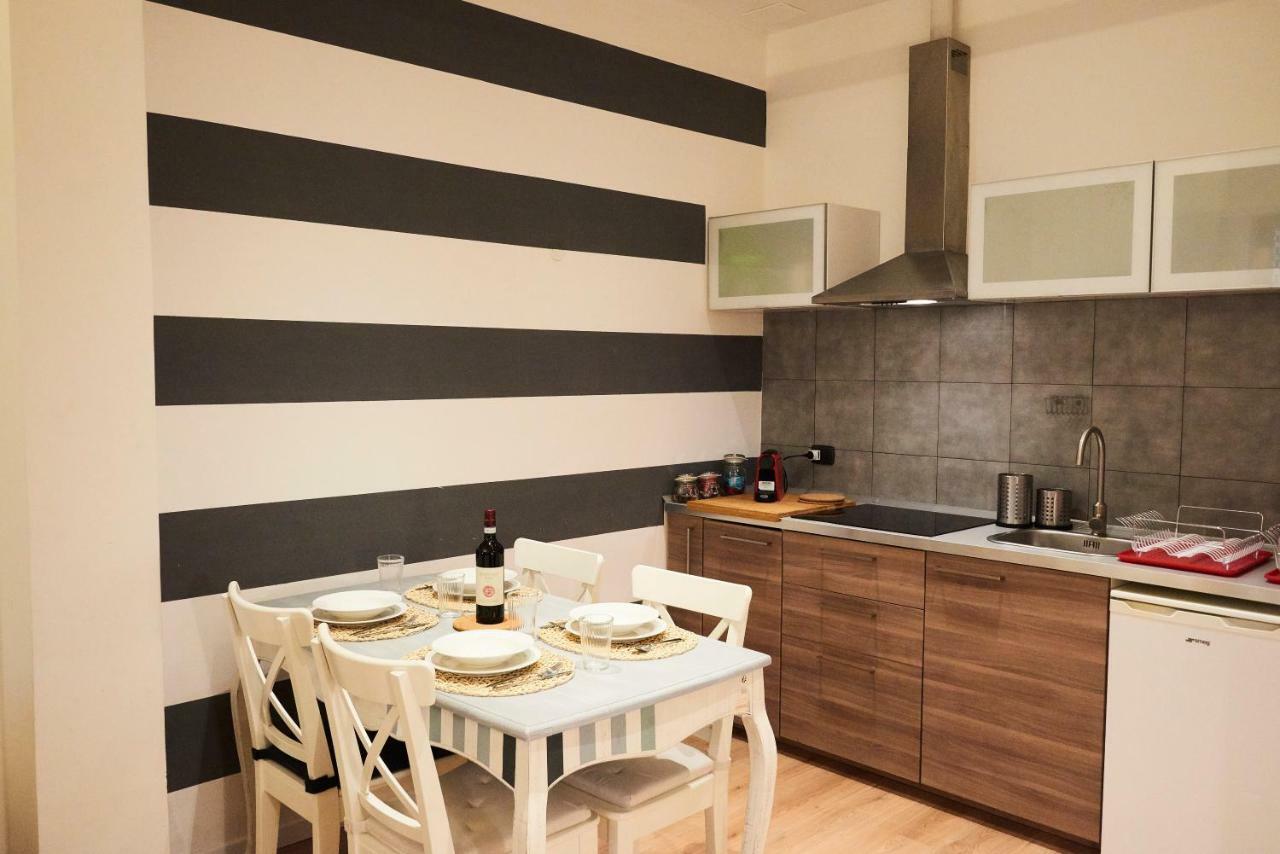Apartamento Pyramid House