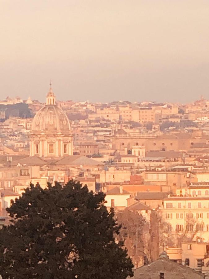 S.apollonia Trastevere * Rome