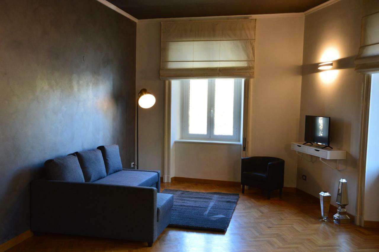 Finestra Su Castel Sant'angelo Apartamento Roma
