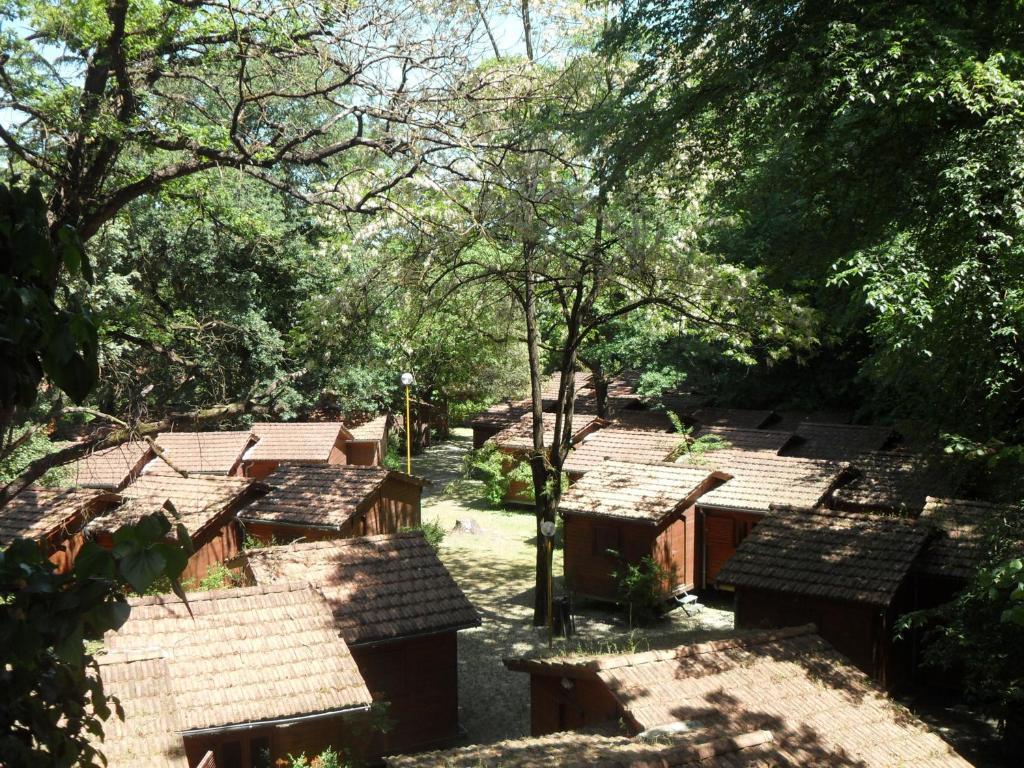 Seven Hills Village Rom