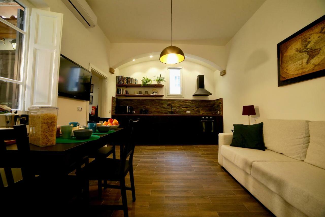 Paola's In The Heart Of Trastevere, Appartamento