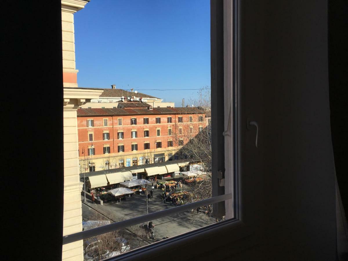 Apartment Klee House Trastevere Rome