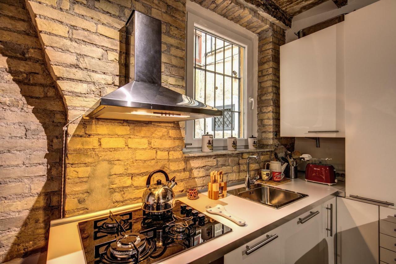 Apartment Farnese House In Rom
