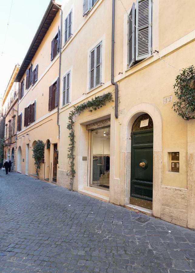 Luxury Piazza Di Spagna Escape With Private Apartment