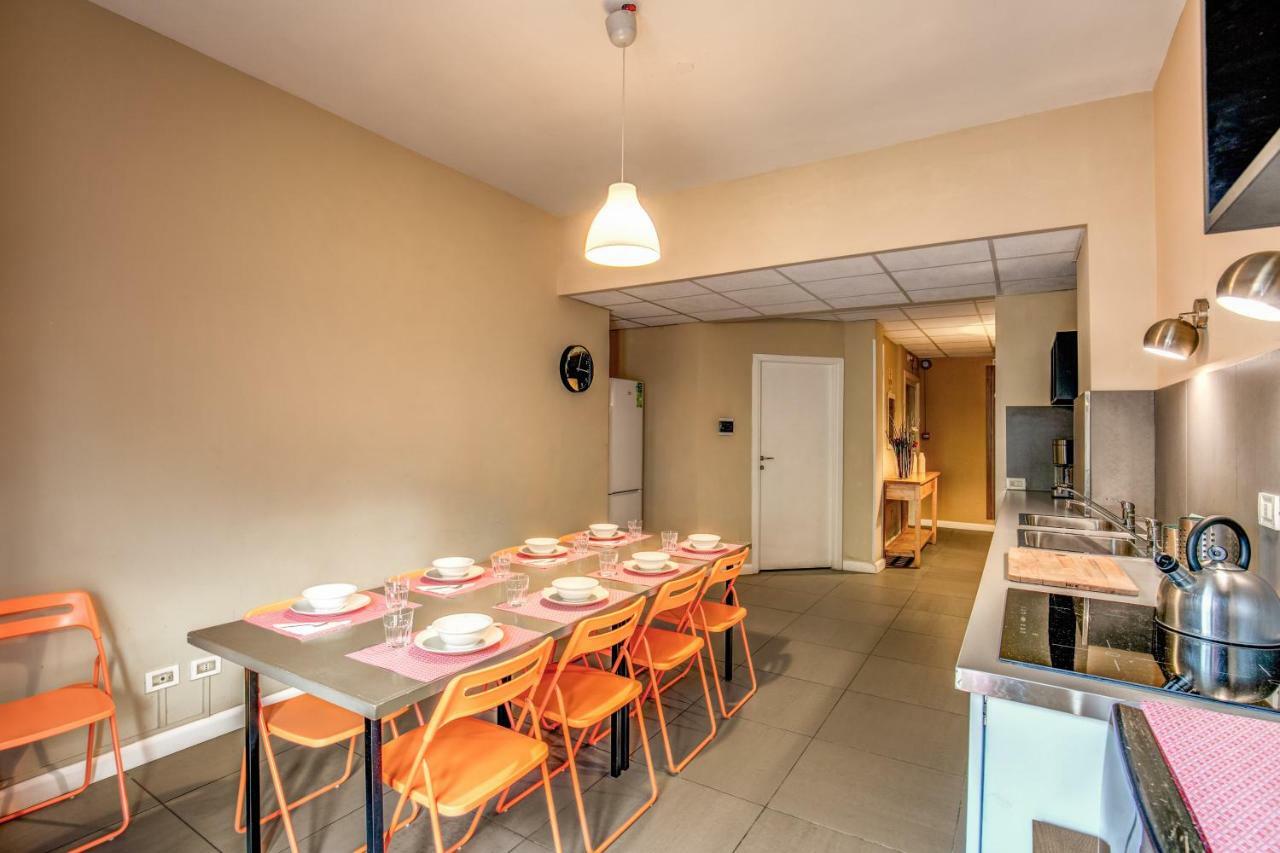 Tuscolano 6 Bedroom 6 Bathroom * Roma