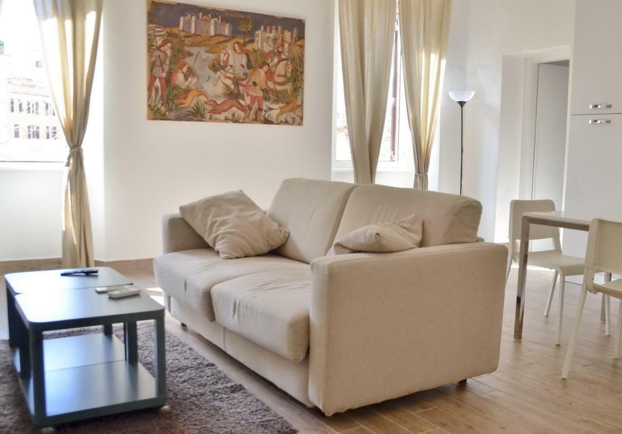 Domitilla - Luxury In The Heart Of Apartamento *
