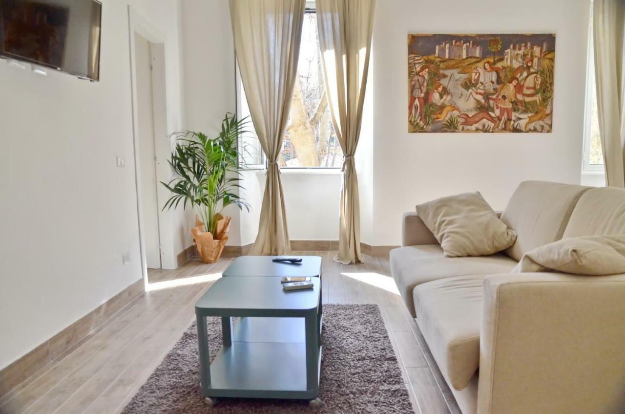 Domitilla - Luxury In The Heart Of Apartamento