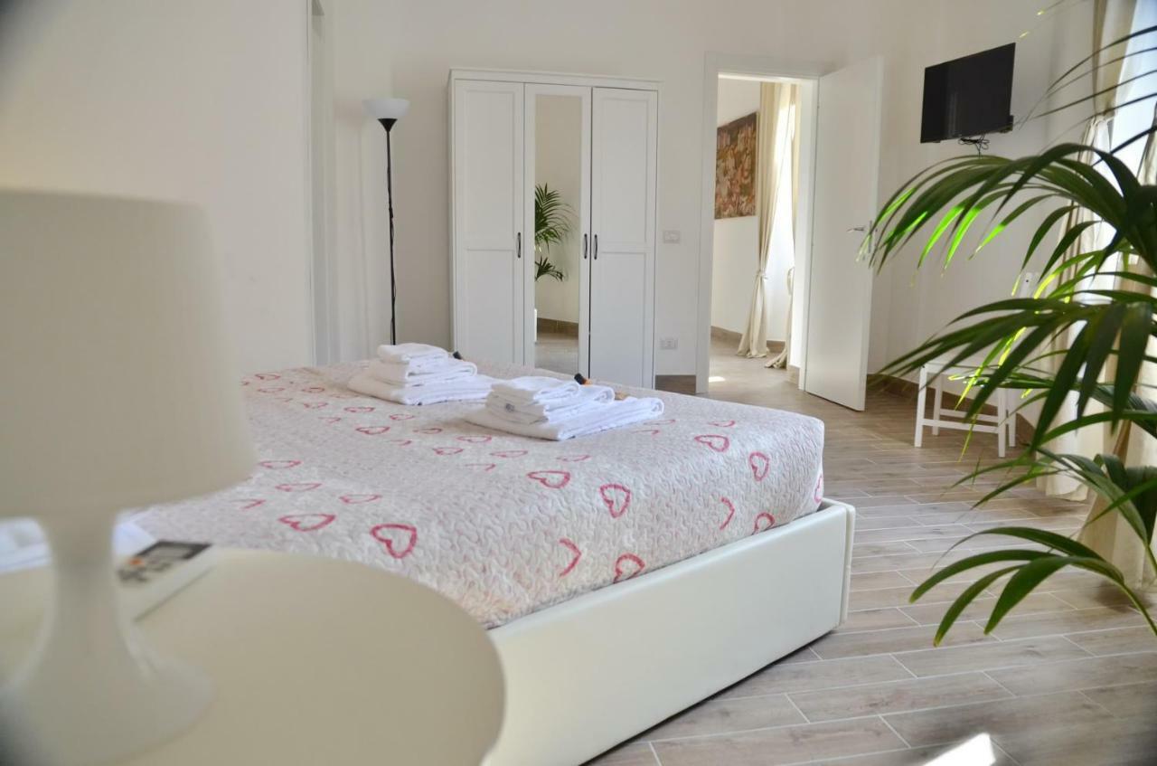 Domitilla - Luxury In The Heart Of Apartamento *