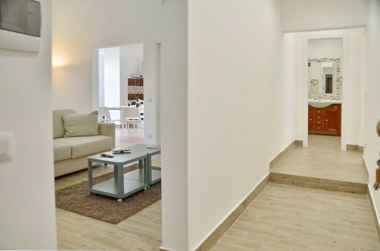 Domitilla - Luxury In The Heart Of Apartamento