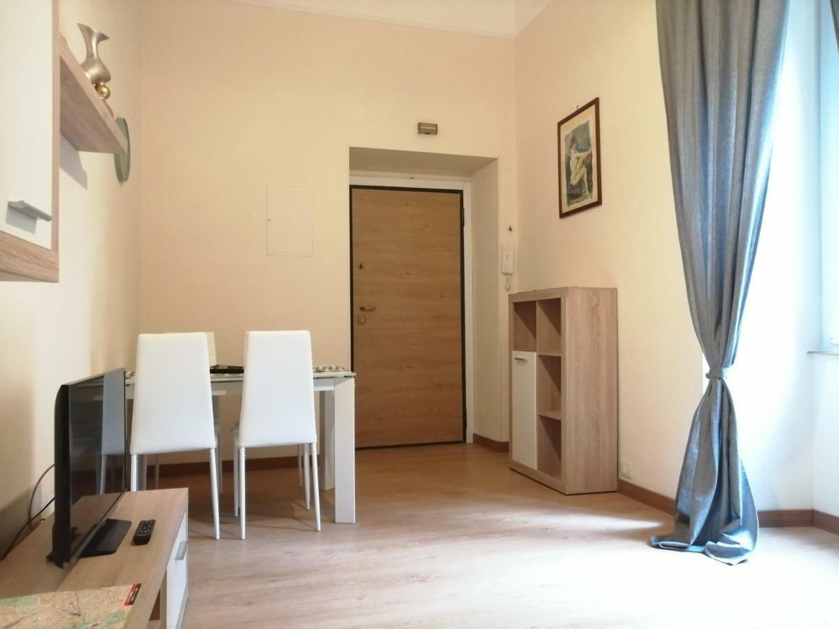 Apartamento Britannia #54 *