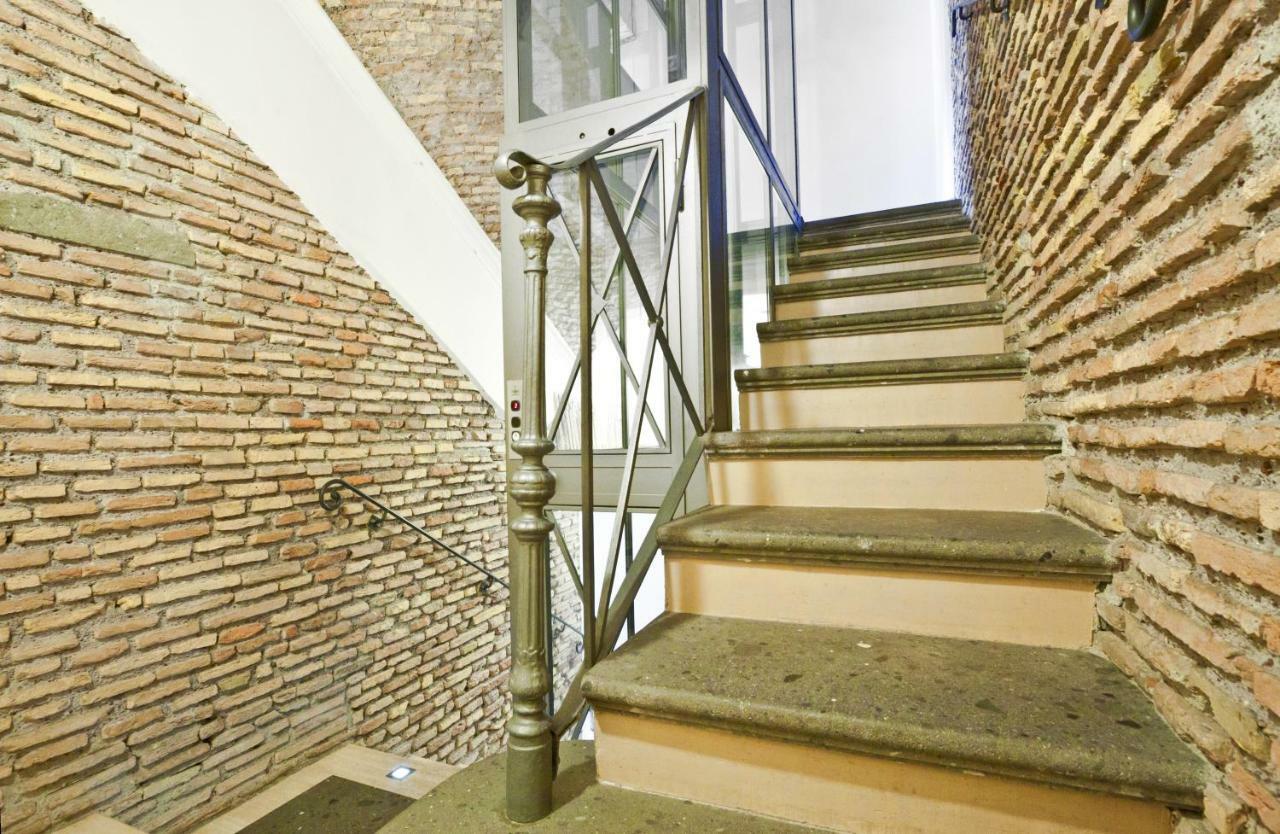 Arenula Luxury Appartamento *