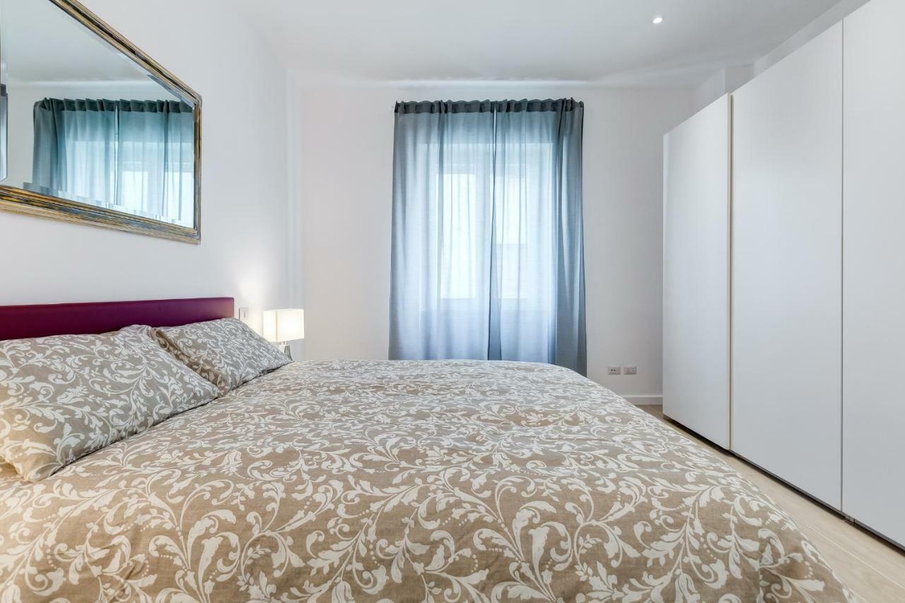 Lovely 3 Close Trastevere Station * Roma