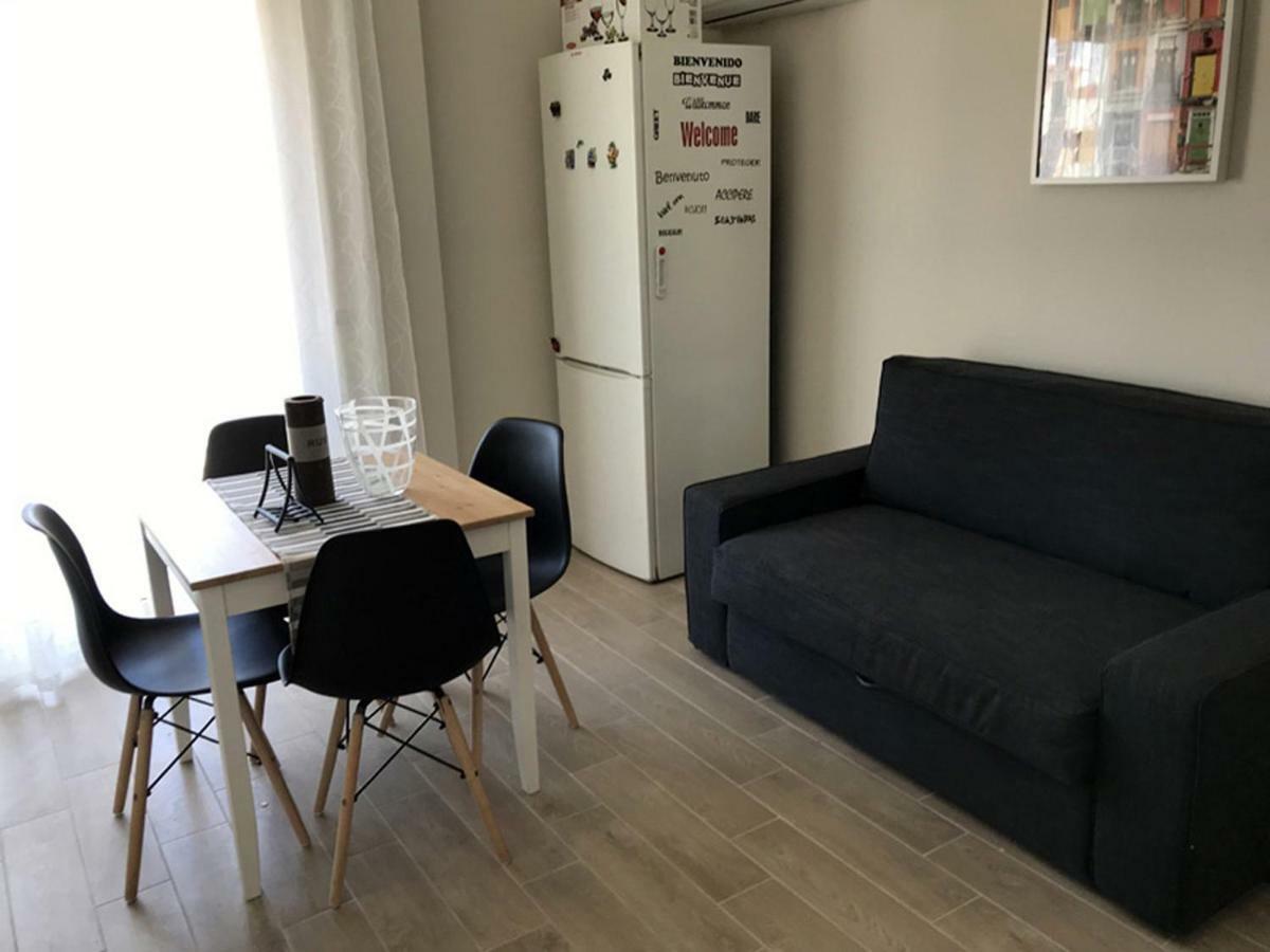 Giuly's House Cozy & Comfy In ....real !!! * Roma