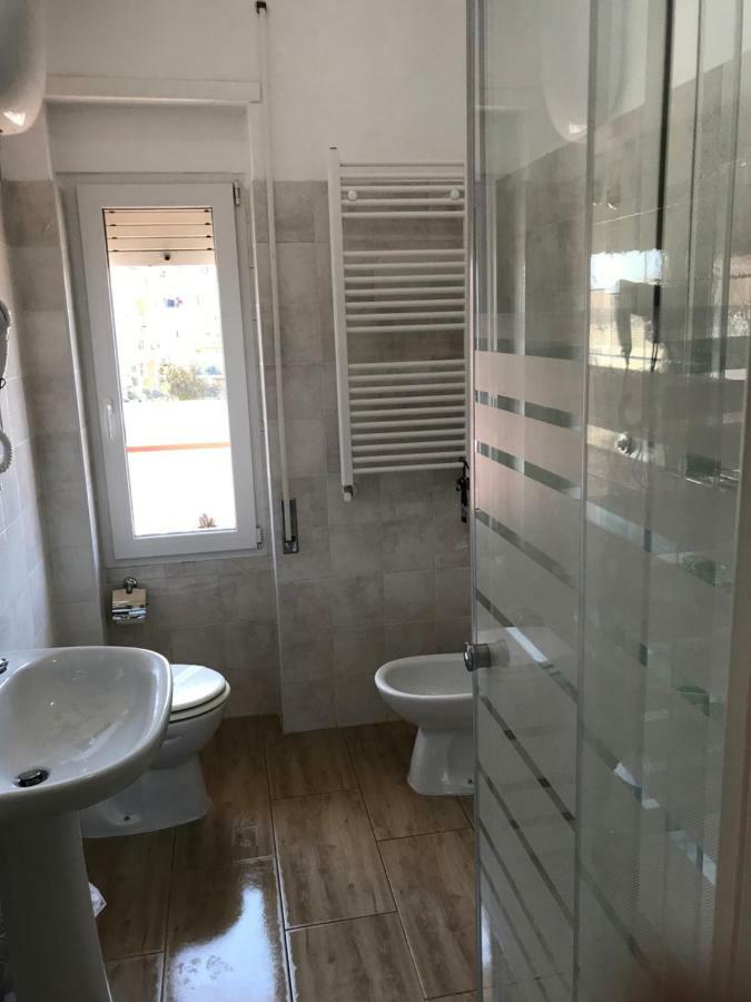 Juna's Gjestgiverier Roma