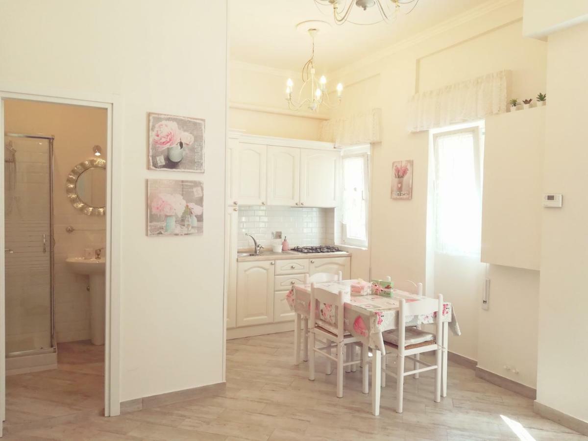 83 Apartment