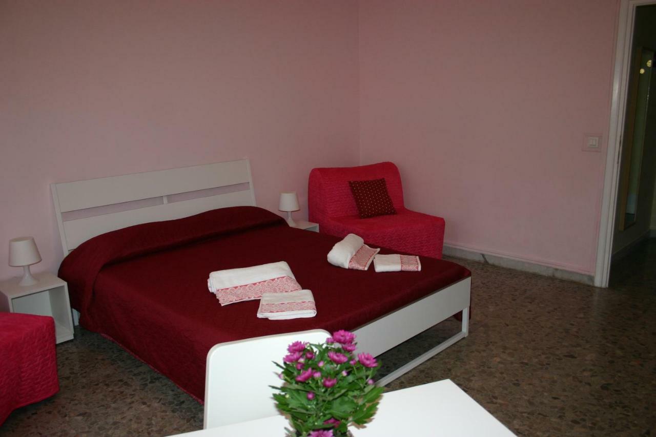 Gjestgiverier La Casa Di Valeria 3*