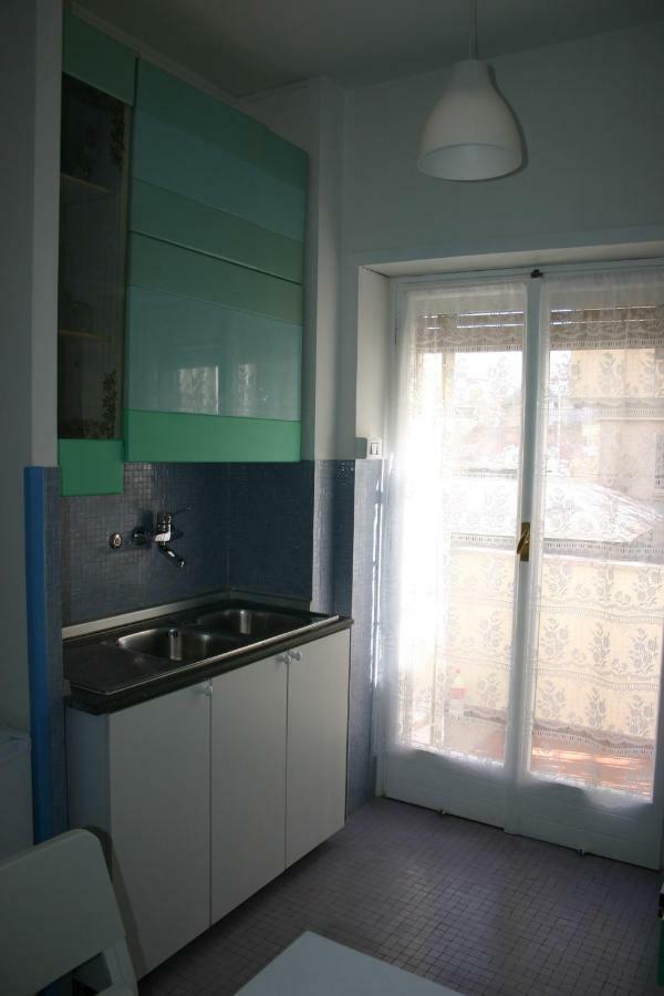 La Casa Di Valeria Gjestgiverier Roma