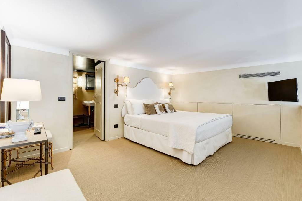 Luxurious Loft Facing The Pantheon * Roma