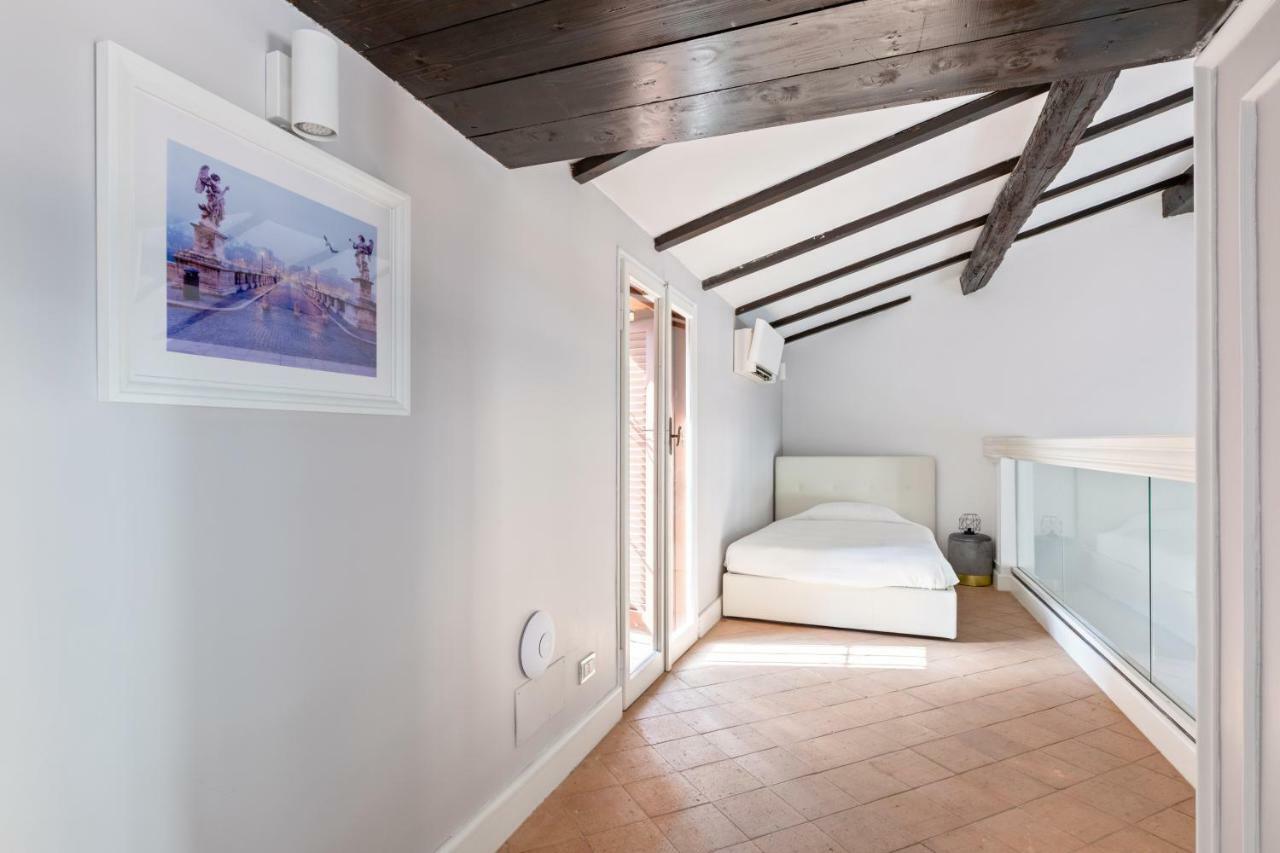 Presidential Penthouse Navona Apartment Rome