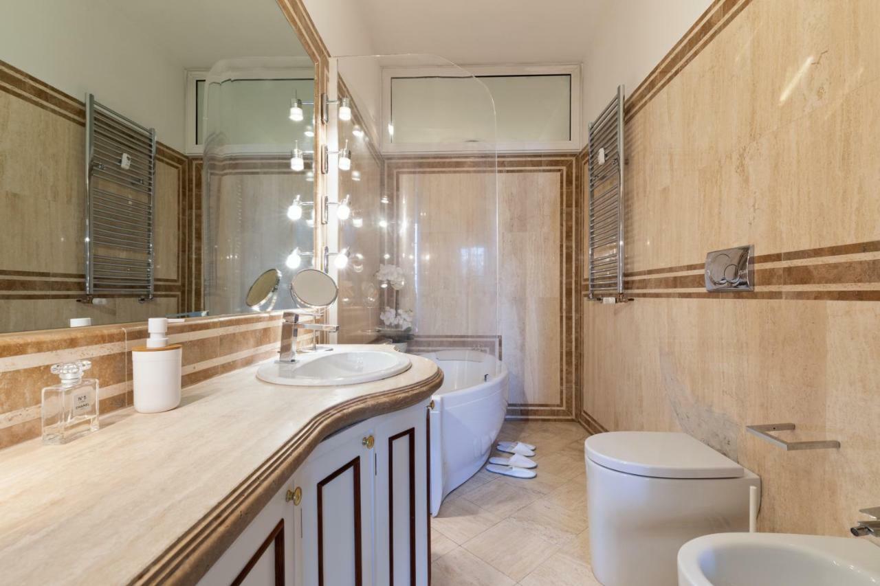 Presidential Penthouse Navona Apartment