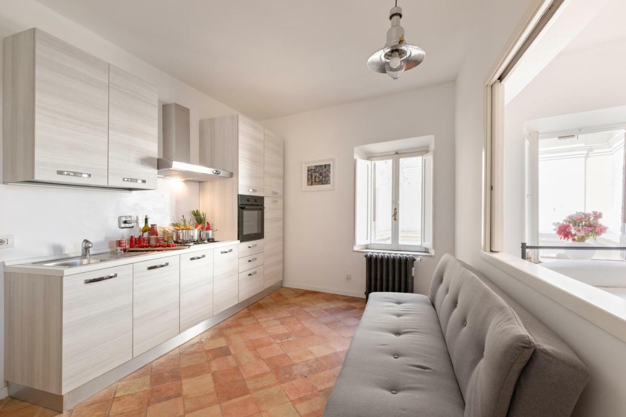 Presidential Penthouse Navona Apartment Rome