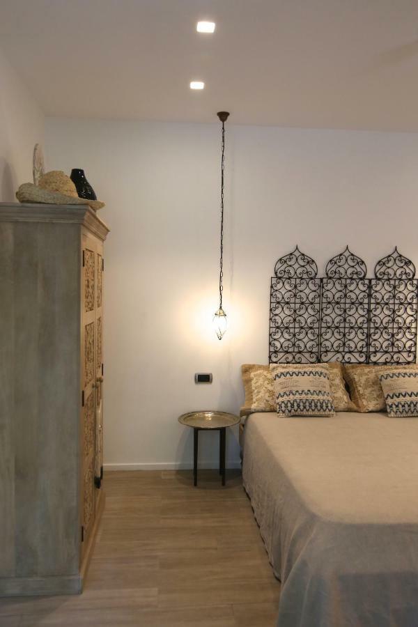 Homestay Es Lounge *