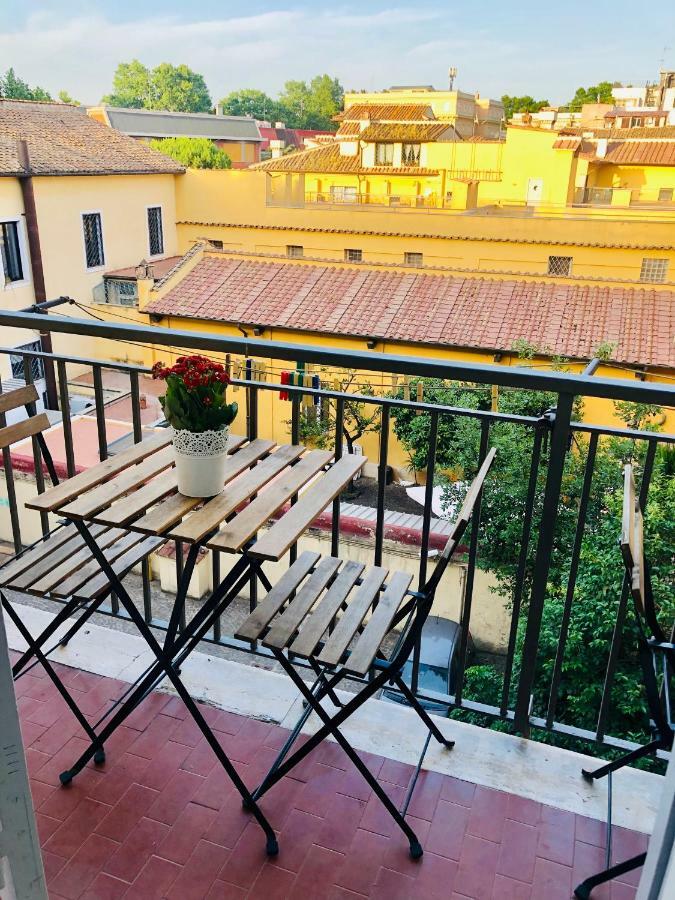 S.apollonia Trastevere *