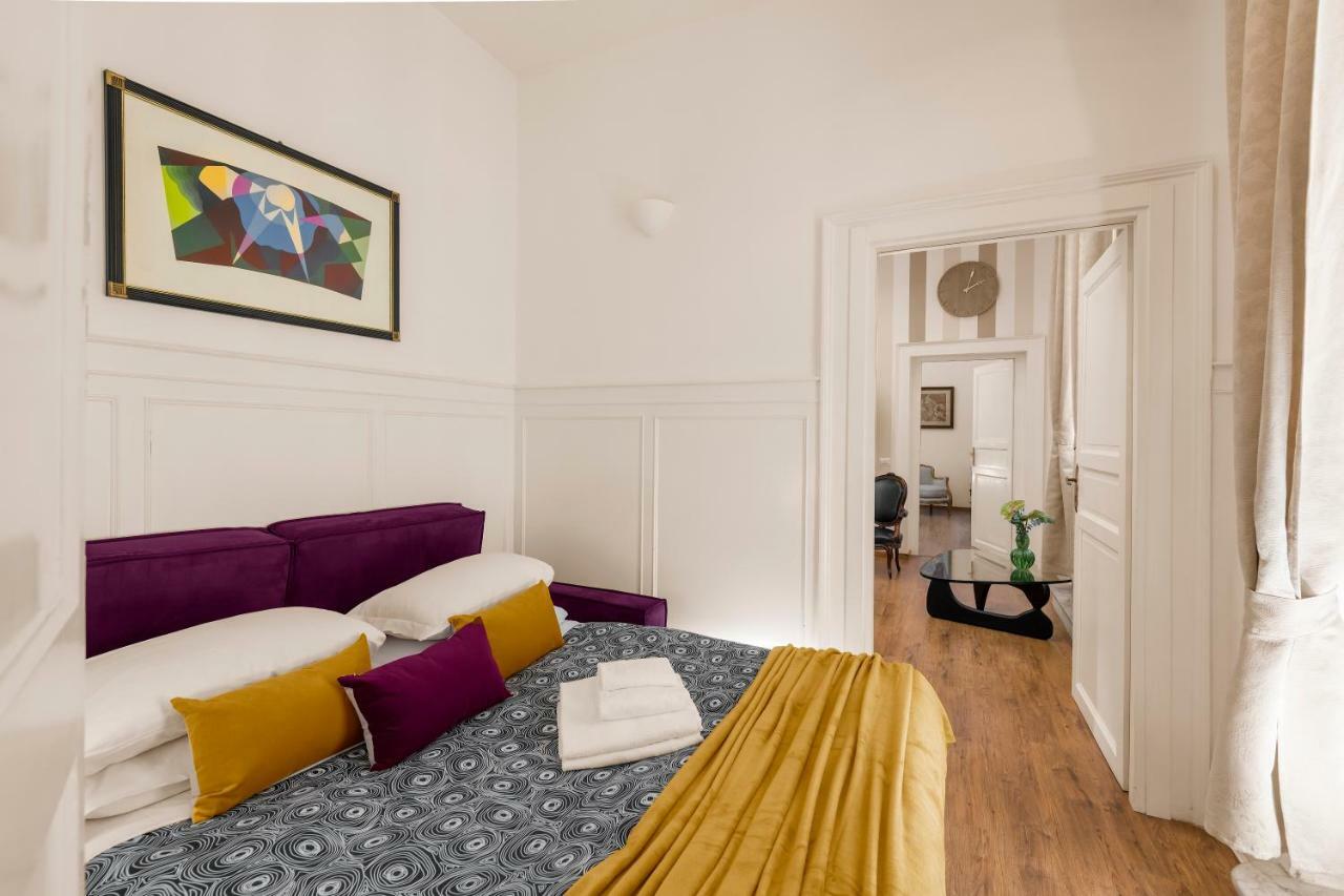 Leilighet New! Spanish Step Design *