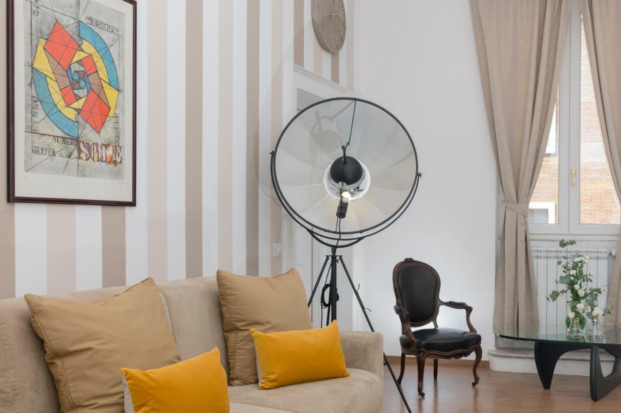 New! Spanish Step Design Apartment Rome
