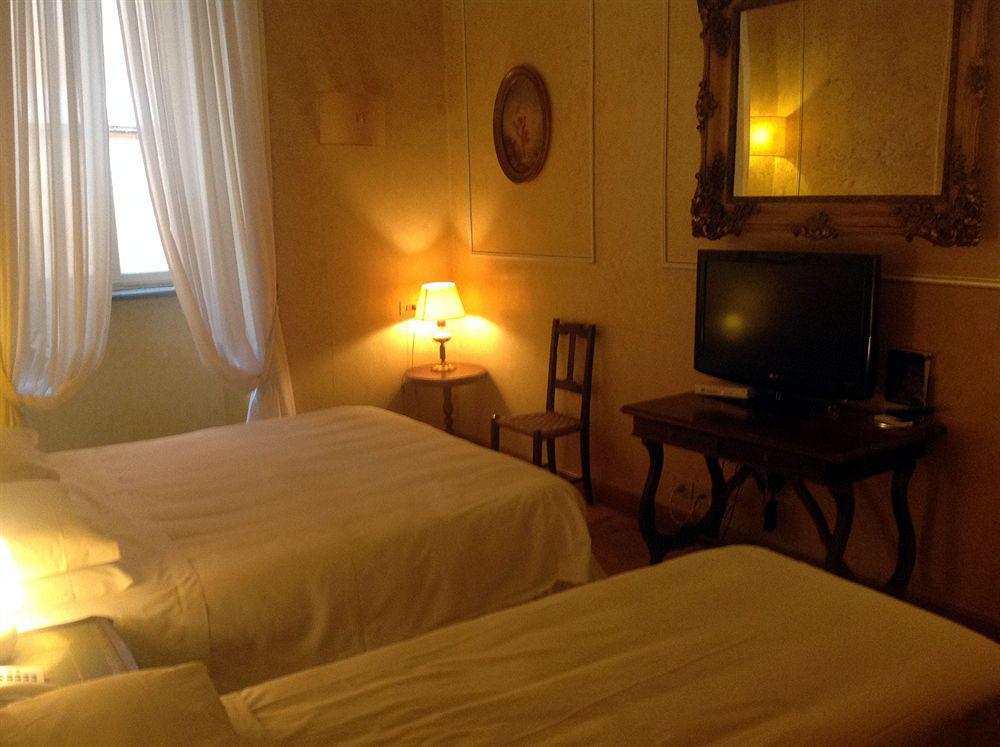 Hotel Fontana Rom