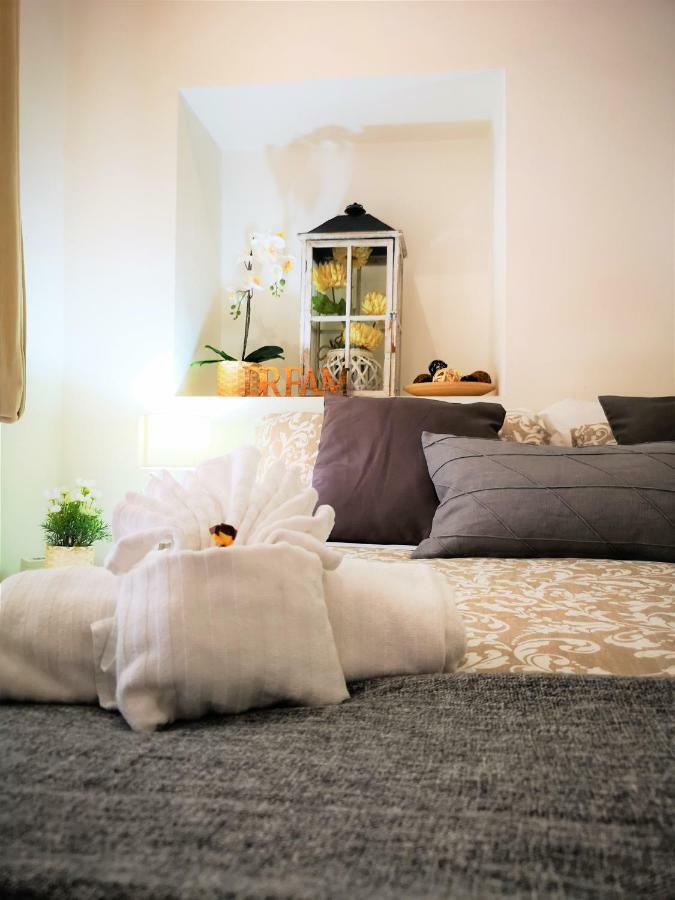 Have A - Luxury Roma