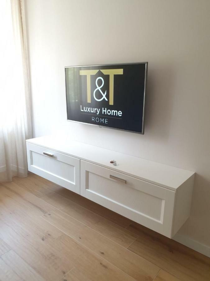 T&t Luxury Int 4 * Roma