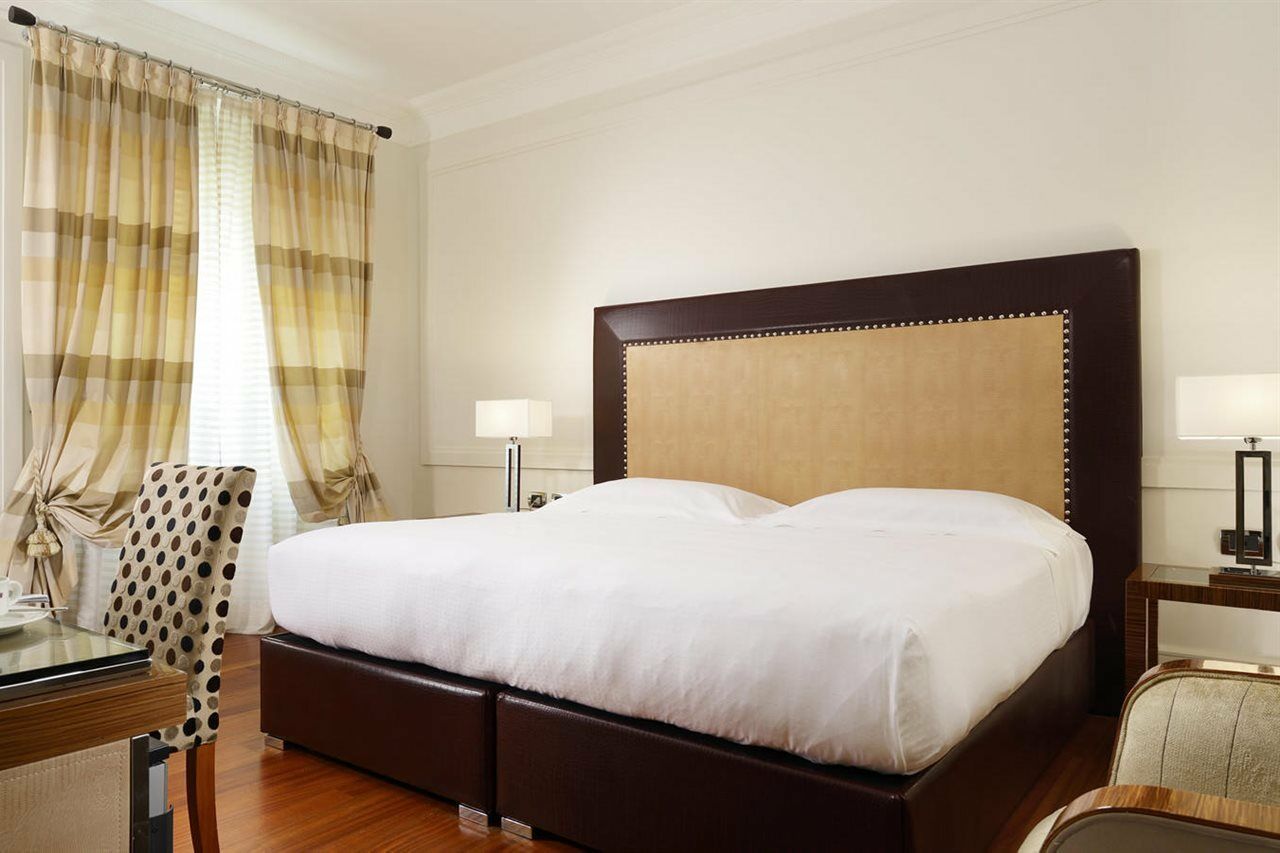 Hotell Deco 4*