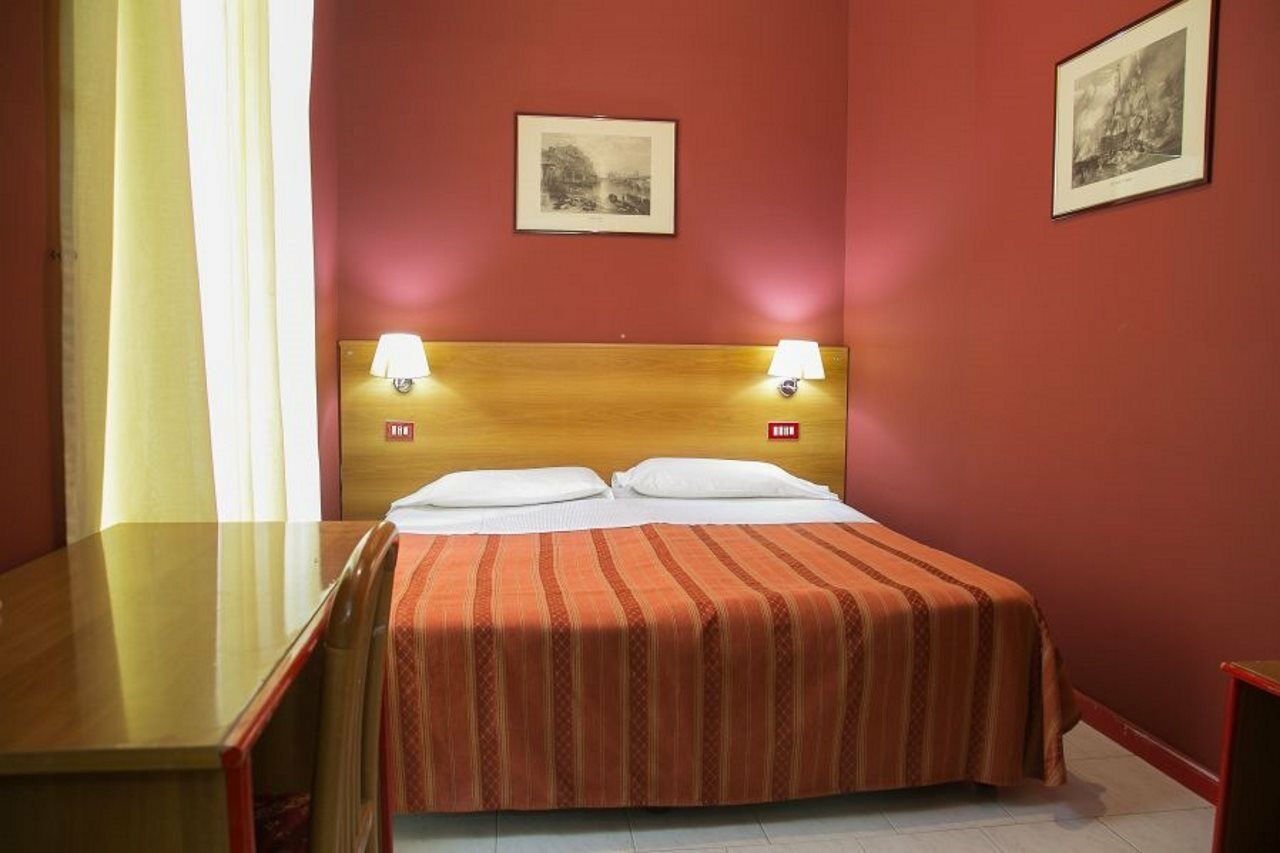 Altavilla Hotell 2*