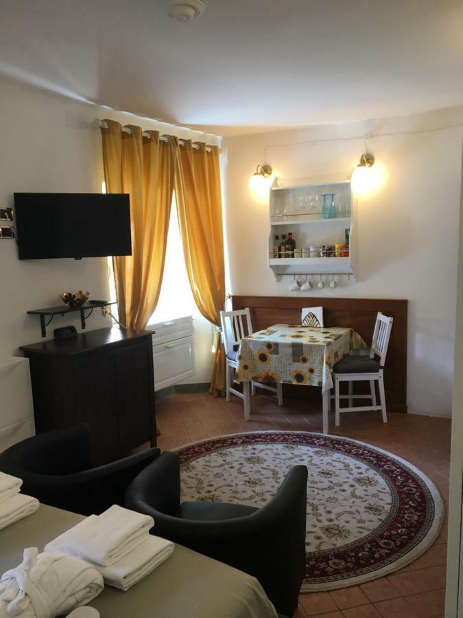 Apartamento M9 Pantheon Attic 10 *