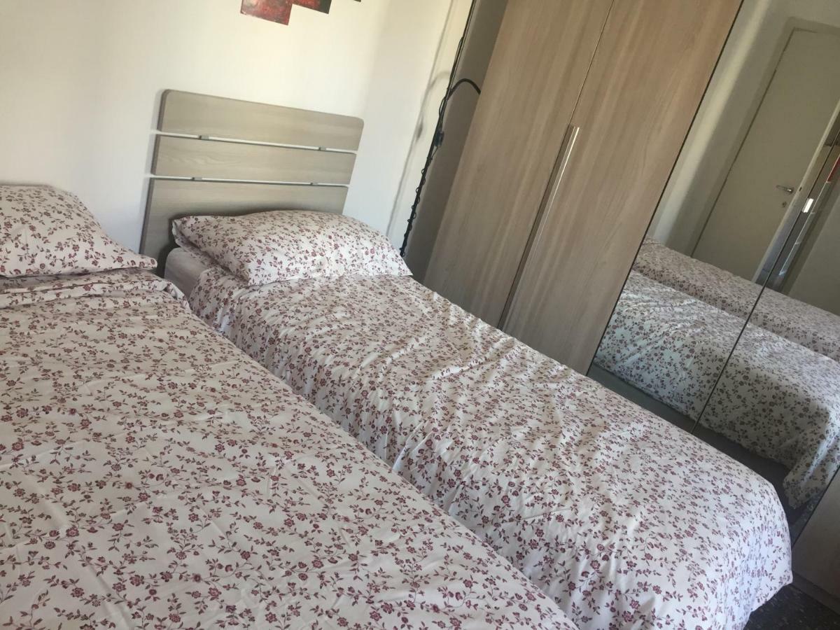 Female Dormitory For Only Female Acomodação com café da manhã  Roma
