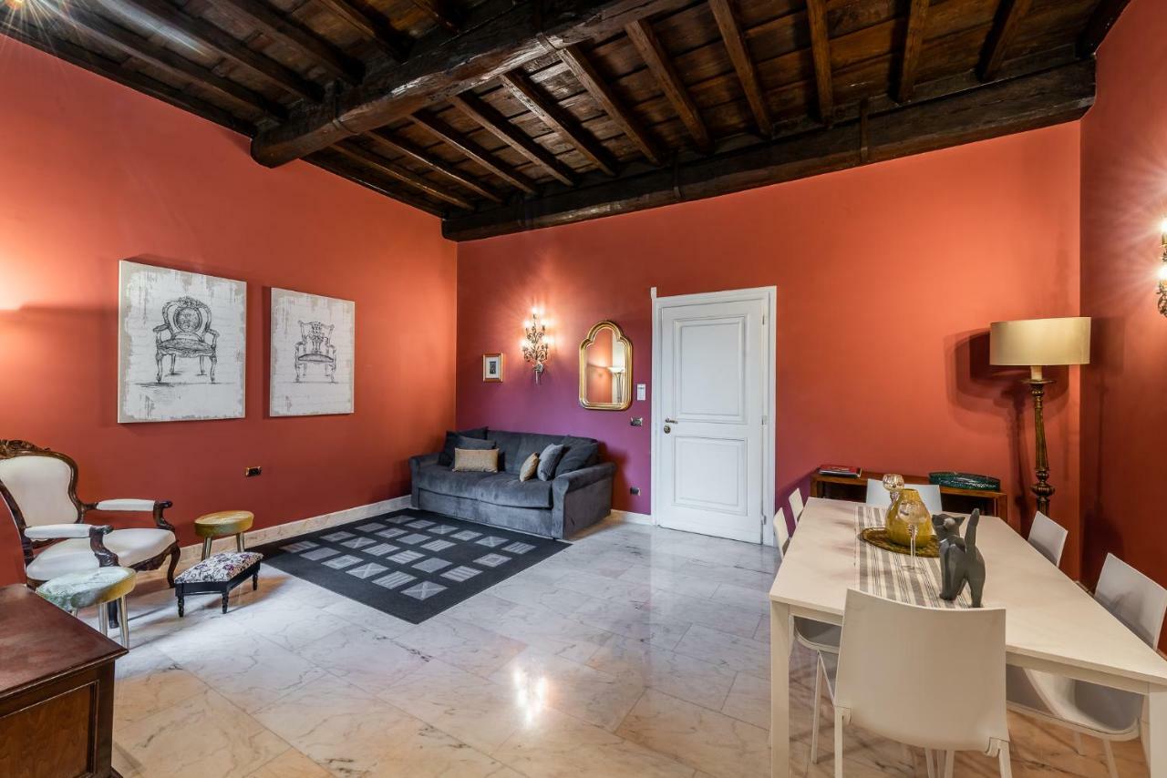 Exclusive In Pantheon - Cesar Roma