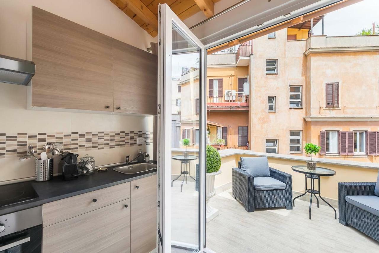 Apartment Royal Piazza Di Spagna Rom