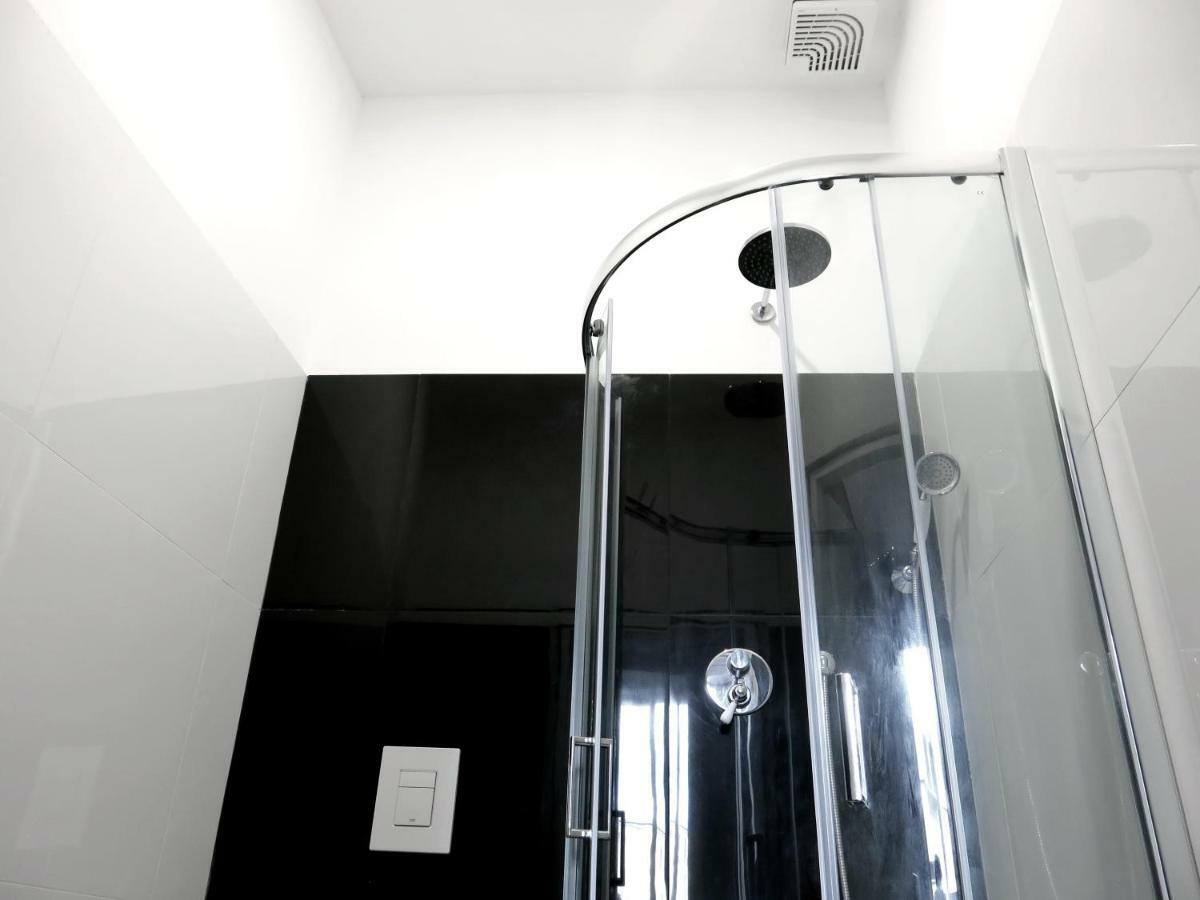 Nik House * Roma
